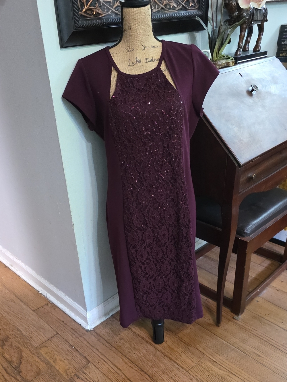 SLNY Burgundy Lace-Front Midi Dress